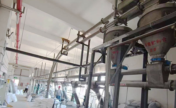 吨袋拆包机+多点下料全自动定量控制输送系统